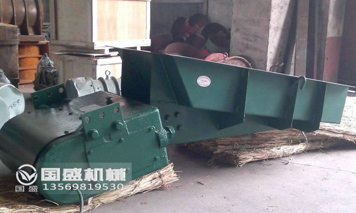 電磁振動(dòng)給料機(jī)定制